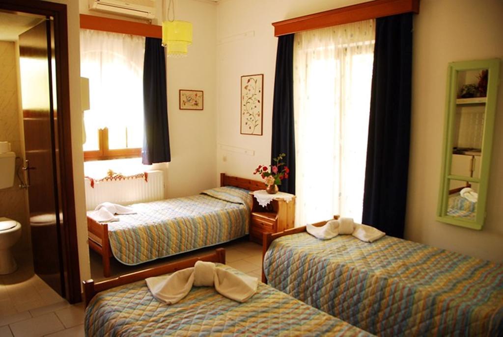 Atzanou Rooms Kamariotissa Ruang foto